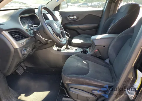 2016 Jeep Cherokee Latitude z USA, uszkodzony, nr VIN 1C4PJMCB4GW375624